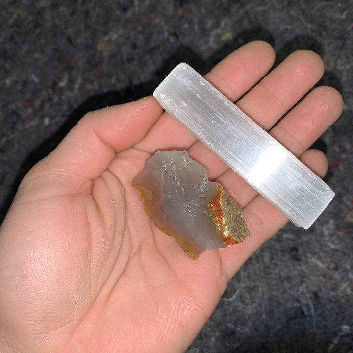 Charged Agate Single Stone
