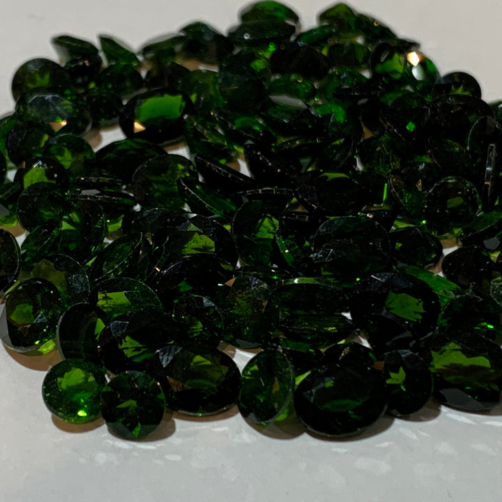 Faceted Green Tourmaline - Mixed Sizes (10 Carat Lot)
