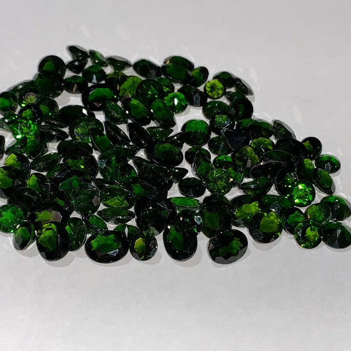 Faceted Green Tourmaline - Mixed Sizes (10 Carat Lot)