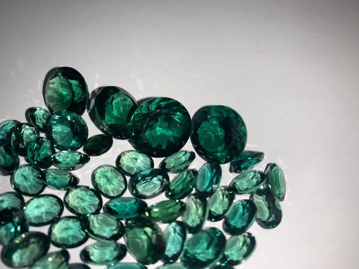 Faceted Green Quartz - Mixed Sizes (10 Carat Lot)