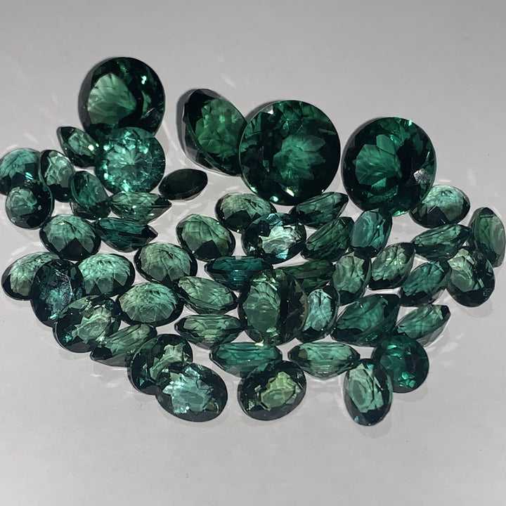 Faceted Green Quartz - Mixed Sizes (10 Carat Lot)