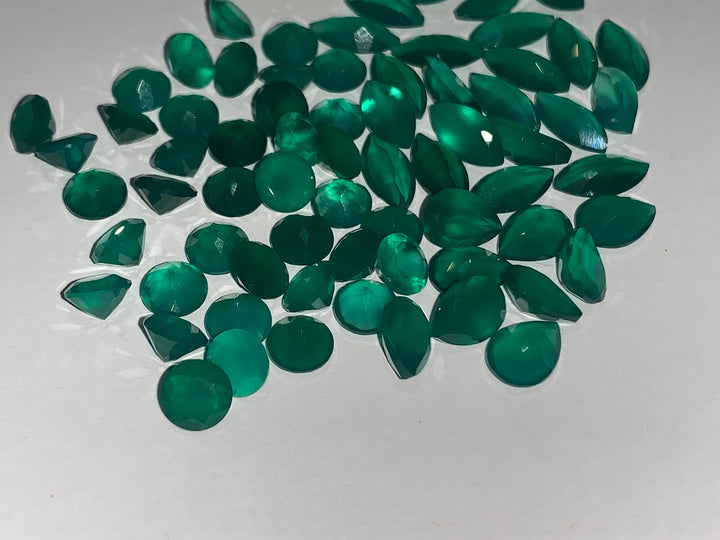 Faceted Green Onyx - Mixed Sizes (10 Carat Lot)